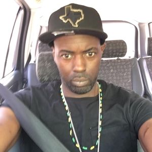 Meet your Posher, Real